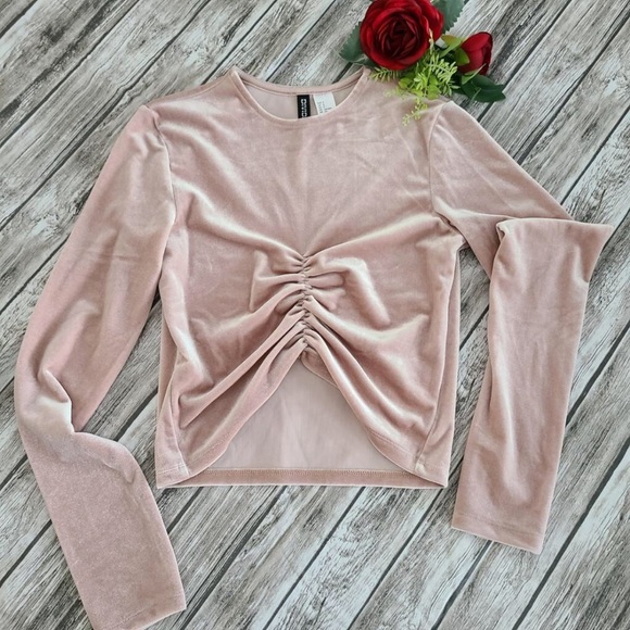 H&M Tops - H&M— long sleeve suede pink shirt